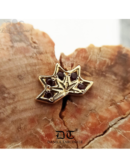 Accessoire "Demi" Danila Tarcinale en or jaune 18 carats et grenat rhodolite pour 1.2 mm