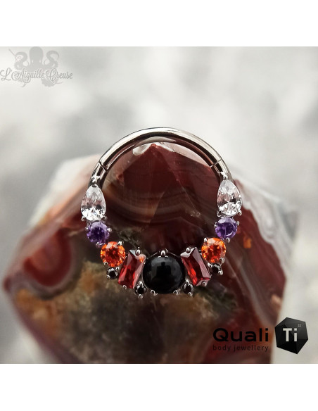 Anneau segmenté en titane QualiTi et zircons, ouverture facile