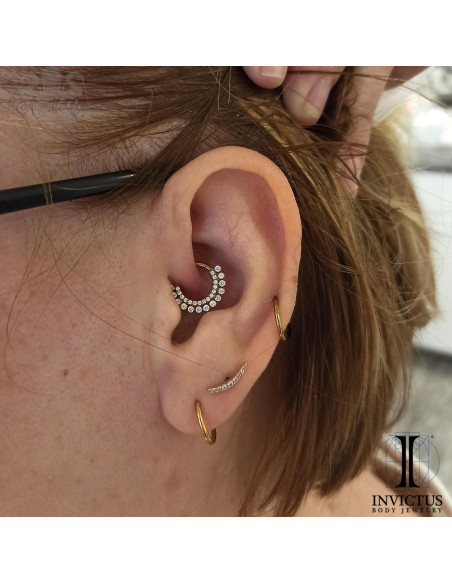 Anneau segmenté en titane & zircons premiums Invictus, ouverture facile