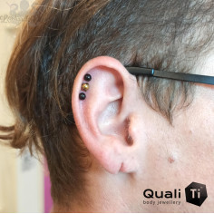 Accessoire QualiTi en titane & bille de titane de 4 mm , pour 1.2 mm 2