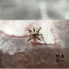 Etoile en or jaune 18 carats et son diamant noir - threadless - NAGA BODY JEWELRY