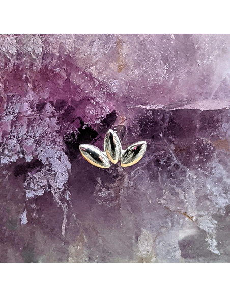 Marquise 3 pétales en or blanc 18 carats Threadless