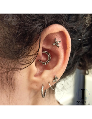 Anneau segmenté en titane Invictus, zircons premiums, ouverture facile