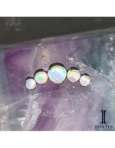 Cluster Invictus en titane et opales synthétiques - threadless
