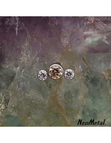 'Glimmer and Glow' Cluster en titane orné de zircons Threadless - Neometal