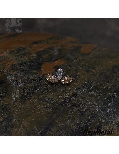 'Holliday' triple marquise bicolor en titane ornée de Zircons, Threadless - Neometal