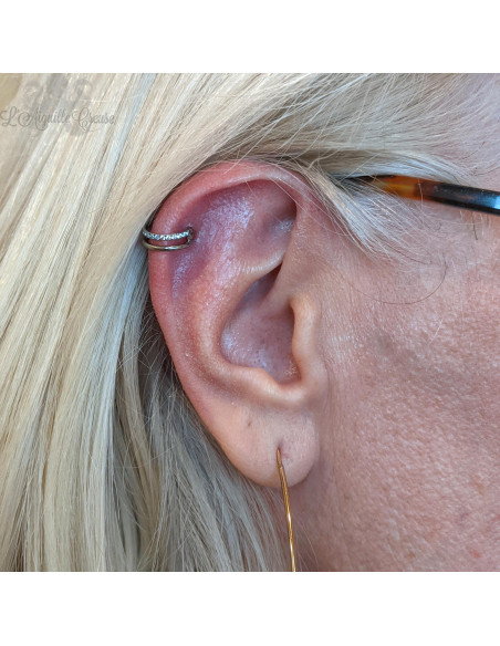 Anneau double segmenté en titane et ses zircons, ouverture facile