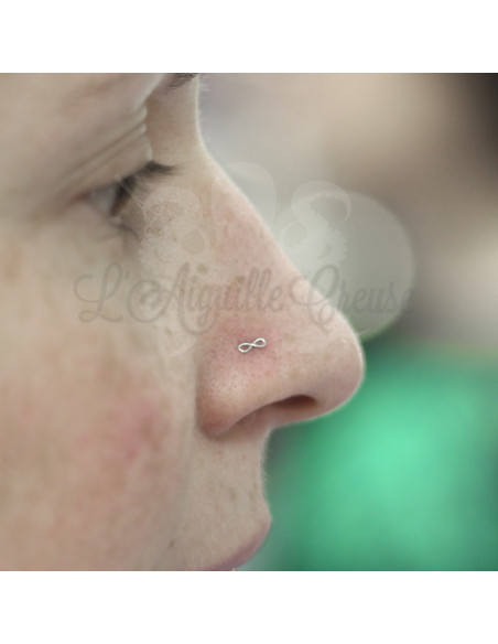 Stud Or blanc 14 carats infini