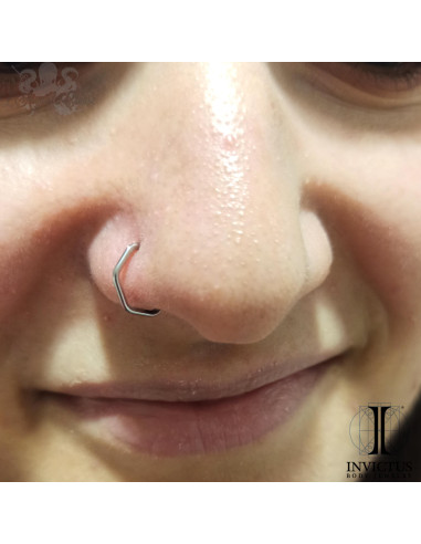 Anneau segmenté Hexagonale en titane Invictus, ouverture facile - 1 mm