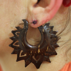 Paire de boucles d'oreilles en bois 2