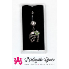 Bijou de nombril lucky en bioplast et fonte d'acier 2