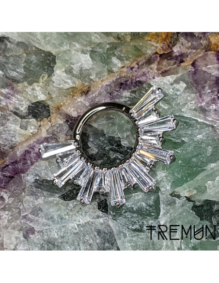 Anneau segmenté 'Amanda' en titane et zircons Tremun