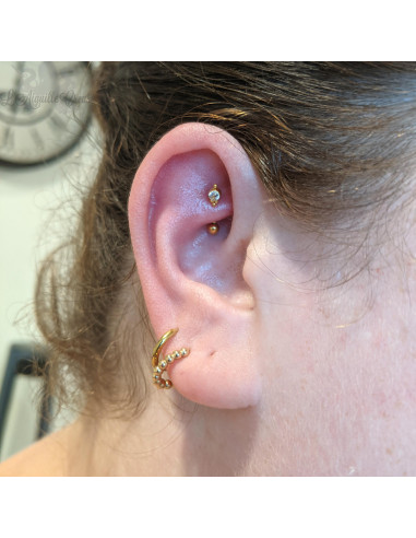 Micro banane en titane pvd or ornée d'un zircon - pas de vis interne