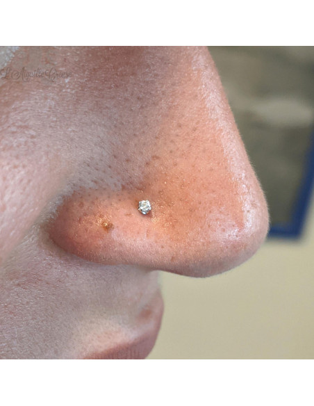 Accessoire en or blanc 18 carats orné d'un zircon premium Threadless