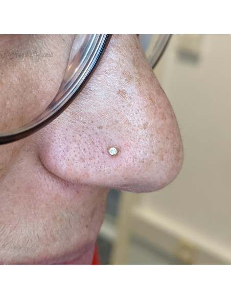 Accessoire en or jaune 18 carats orné d'un diamant Threadless