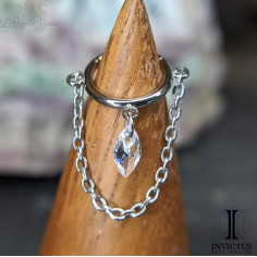 Anneau segmenté en titane, chaines et  zircon premium Invictus , ouverture facile