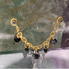 Charm chainette pvd or 24 carats pour lier deux piercings