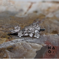 Fleurs de cerisier en or blanc 14 carats threadless - NAGA BODY JEWELRY