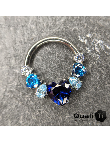 Anneau segmenté 'Tears from the heart' en titane QualiTi et zircons, ouverture facile