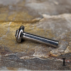 Barre de Labret avec cabochon de zircon intégré - titane 1.2 mm threadless Invictus