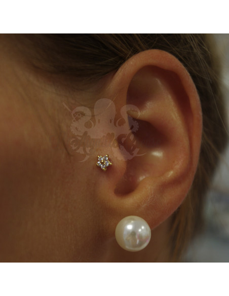 Fleur en zircons en or jaune 14k 