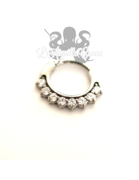 Clickers en acier chirurgical 316L et zircons cubiques.