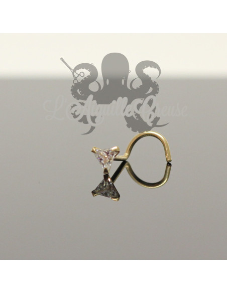 Stud Or jaune 14K & zircon triangulaire