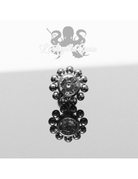 Bijou de cartilage orné de Swarovski et titane