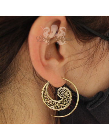 Boucle d'oreille Spirale ornementale