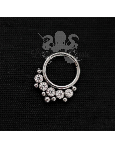 Anneau segmenté en titane Devil Heart et cristaux Swarovski, ouverture facile