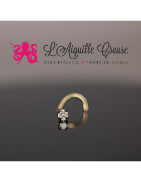 Stud Or 9 carats, orné d'un diamant