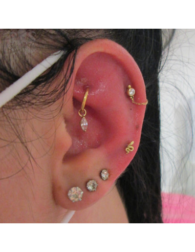 Accessoire en or jaune 18 carats orné d'un cristal Swarovski Threadless