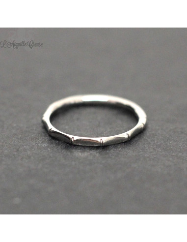 Anneau segmenté bamboo en titane Invictus, ouverture facile - 1 mm