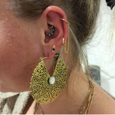 Anneau segmenté en titane et zircons, ouverture facile 2