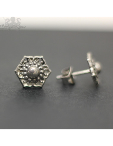 Paire de boucles d'oreilles Fleur en bronze blanc