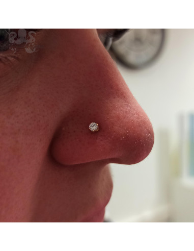 Accessoire en or rose 18 carats orné d'un zircon premium