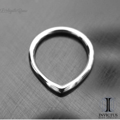Anneau segmenté en titane Invictus , ouverture facile